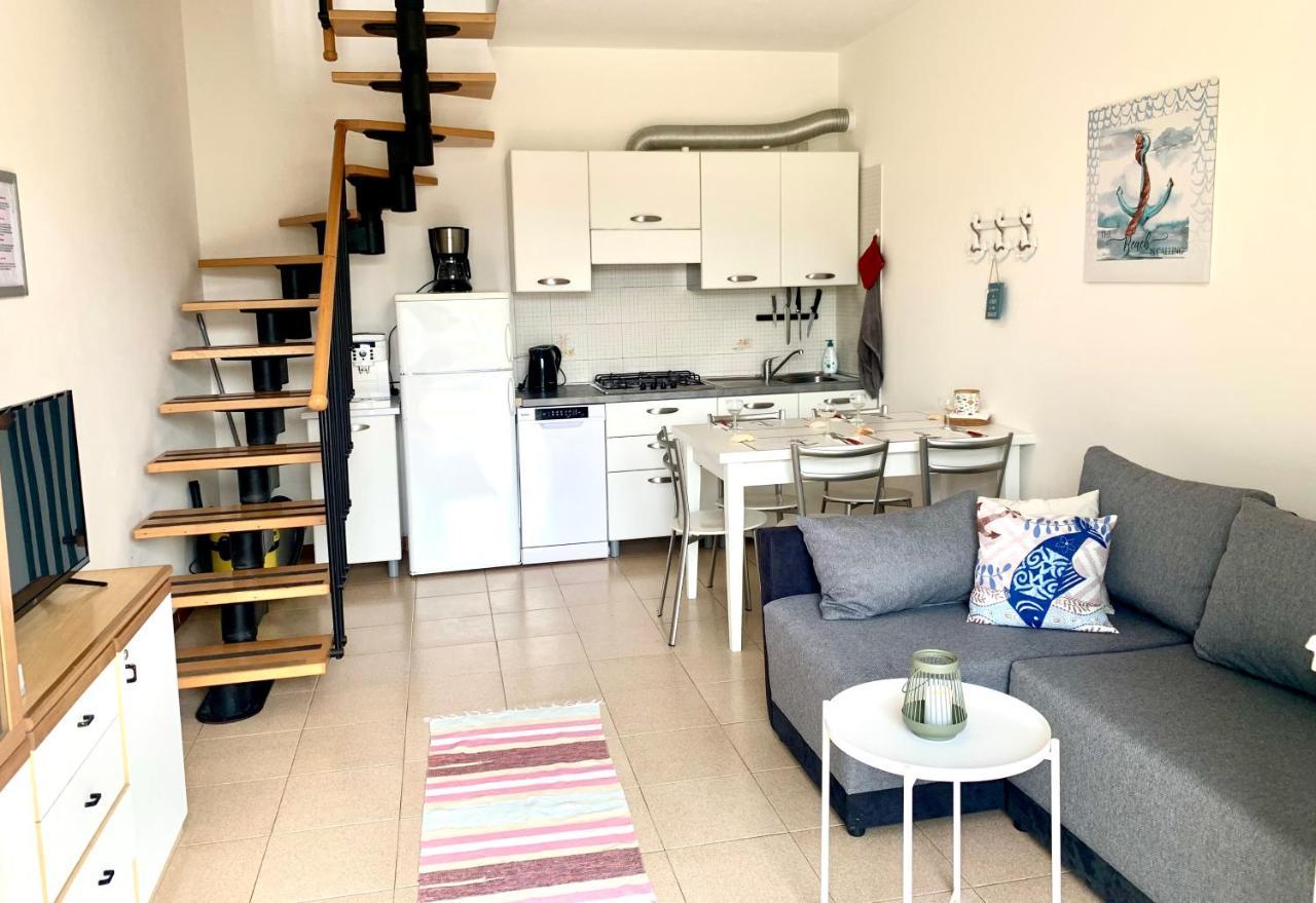 Apartment Caorle De Lux Swimming Pool, Parking, Garden 外观 照片