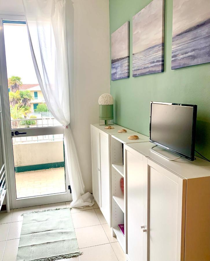 Apartment Caorle De Lux Swimming Pool, Parking, Garden 外观 照片