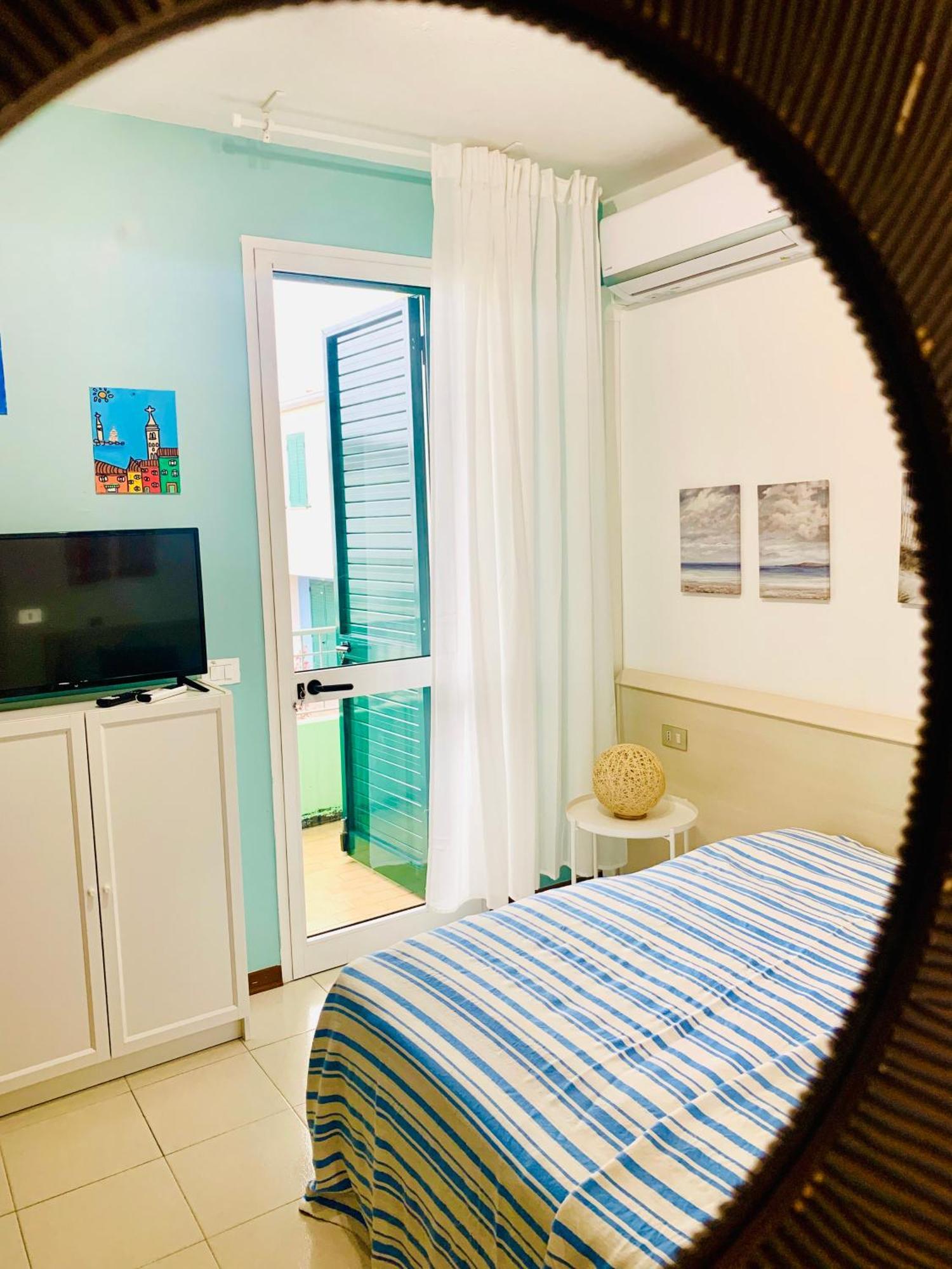 Apartment Caorle De Lux Swimming Pool, Parking, Garden 外观 照片
