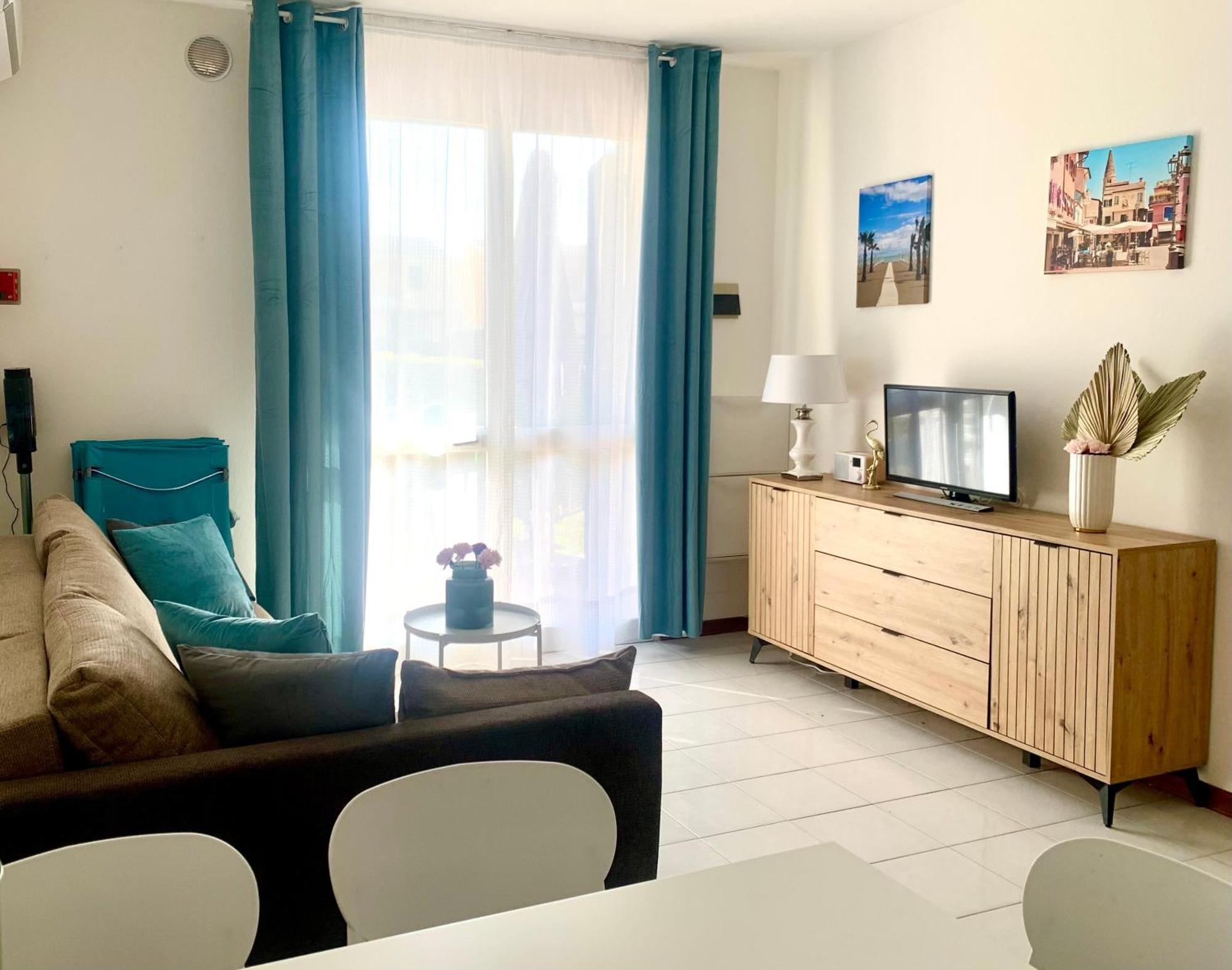 Apartment Caorle De Lux Swimming Pool, Parking, Garden 外观 照片